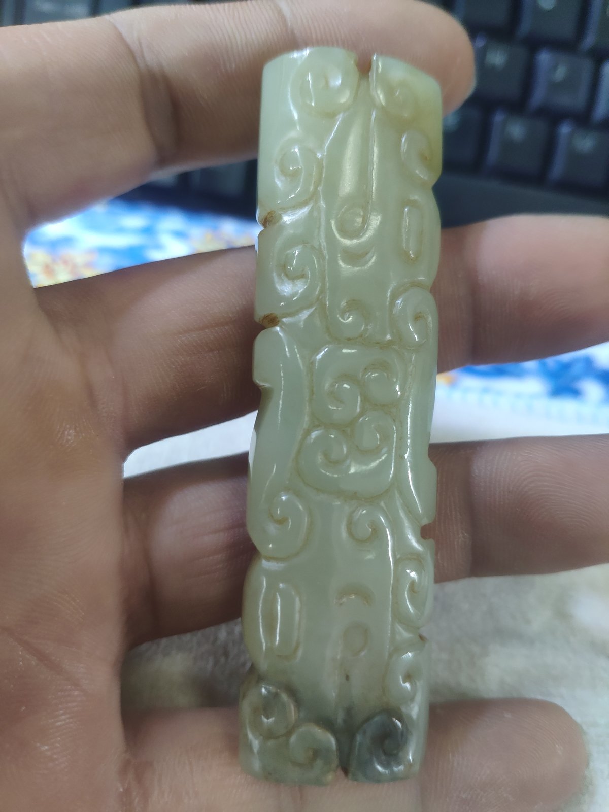 地方玉卷云纹长条佩_青黄玉兽面纹挂件_现代仿古玉饰 - 玉石 现代仿古
