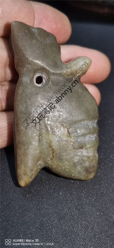 红山文化河磨玉玉蝉挂件史前玉器精品鉴赏